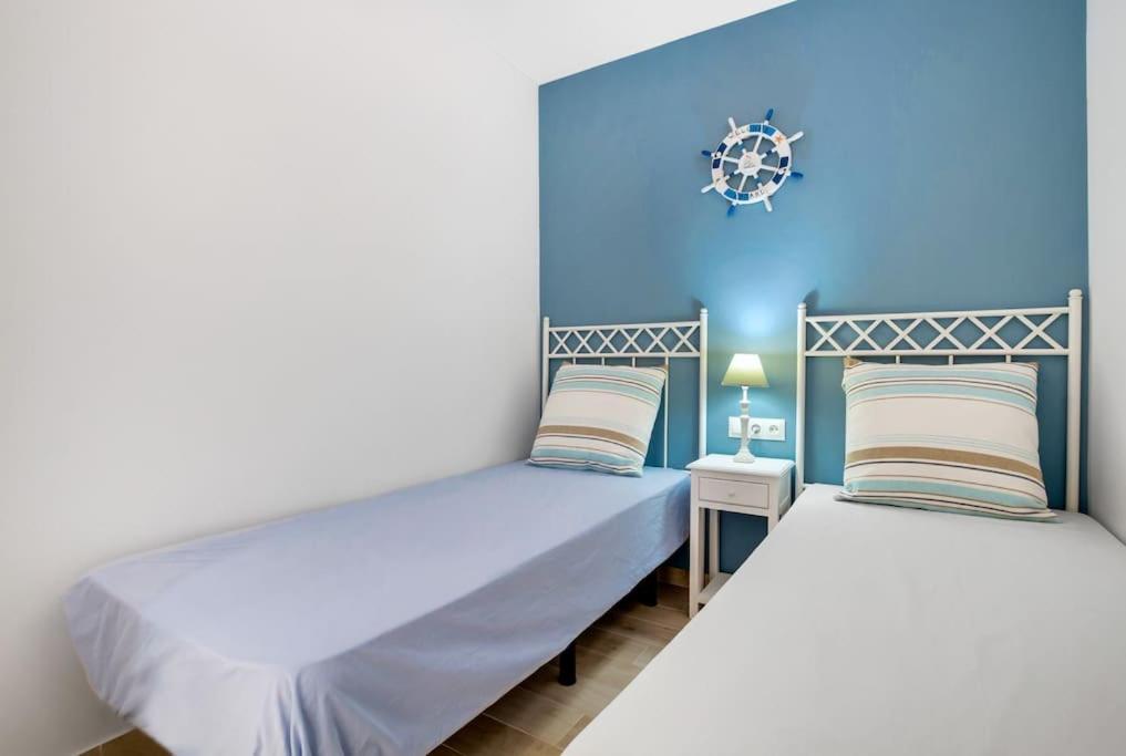 شقة Santa Amalia 39 By Ivi Real Estate توريمولينوس المظهر الخارجي الصورة