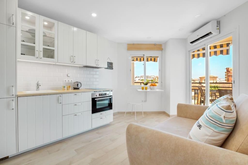 شقة Santa Amalia 39 By Ivi Real Estate توريمولينوس المظهر الخارجي الصورة